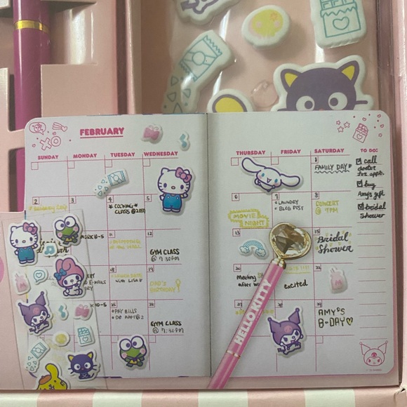 Hello Kitty School Supplies - Picture 6 of 7